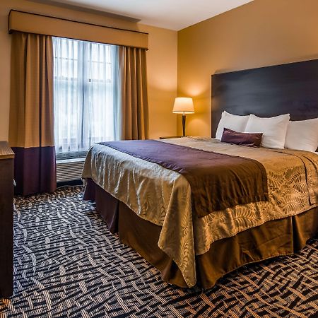 Best Western Plus The Inn & Suites At The Falls Poughkeepsie Exteriör bild
